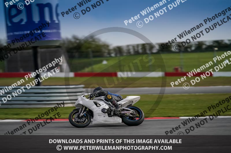 donington no limits trackday;donington park photographs;donington trackday photographs;no limits trackdays;peter wileman photography;trackday digital images;trackday photos